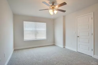 2495 Cliff Hollow Cir, Gulf Breeze, FL 32563 - Photo 10