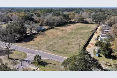 1501 N 50th Ave, Pensacola, FL 32506 - Photo 2