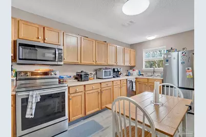 1984 Ambassador Dr, Gulf Breeze, FL 32563 - Photo 12