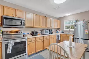 1984 Ambassador Dr, Gulf Breeze, FL 32563 - Photo 12