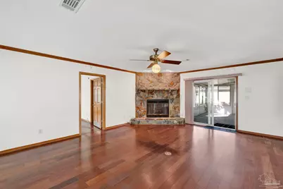 7800 Homestead Cir, Pensacola, FL 32526 - Photo 4