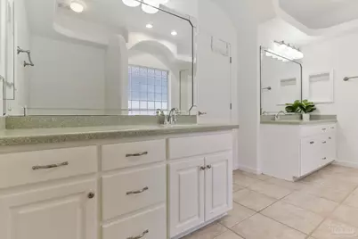 1233 Autumn Breeze Cir, Gulf Breeze, FL 32563 - Photo 26