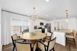 3869 James Stovall St, Pensacola, FL 32526 - Photo 10