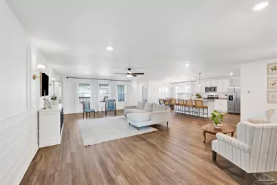 3869 James Stovall St, Pensacola, FL 32526 - Photo 6