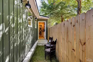 1613 E De Soto St, Pensacola, FL 32501 - Photo 14