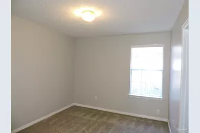 1897 Gulf Bay Ln, Pensacola, FL 32506 - Photo 12