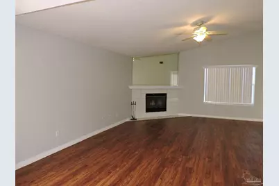 1897 Gulf Bay Ln, Pensacola, FL 32506 - Photo 18