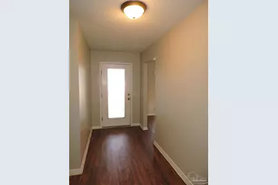 1897 Gulf Bay Ln, Pensacola, FL 32506 - Photo 2