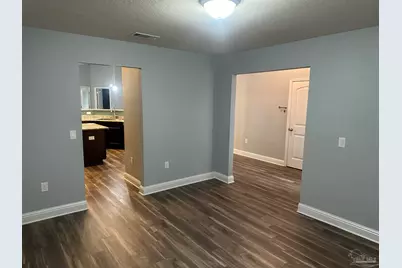 2413 Spur Ln, Gulf Breeze, FL 32563 - Photo 4
