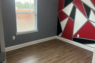 2413 Spur Ln, Gulf Breeze, FL 32563 - Photo 18