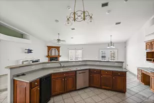 7934 Castle Pointe Way, Pensacola, FL 32506 - Photo 18