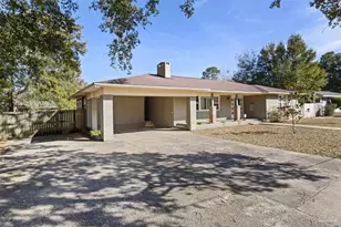 1808 N Reus St, Pensacola, FL 32501 - Photo 2