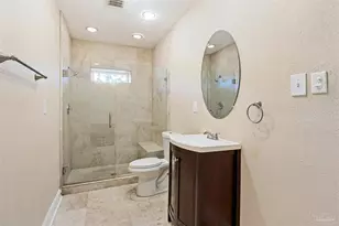 1808 N Reus St, Pensacola, FL 32501 - Photo 16