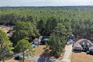 7463 Olympia St, Navarre, FL 32566 - Photo 4