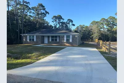 5396 Spruce St, Gulf Breeze, FL 32563 - Photo 1