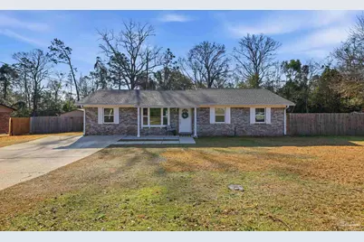 769 El Camino Dr, Cantonment, FL 32533 - Photo 2