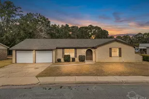 8120 Camelford Dr, Pensacola, FL 32506 - Photo 1