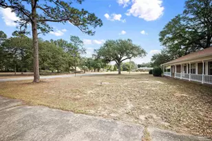 5621 Cardiman St, Milton, FL 32583 - Photo 8