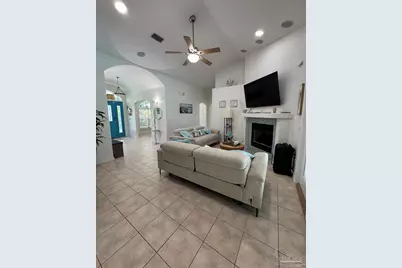 1757 Brooke Beach Dr, Navarre, FL 32566 - Photo 2