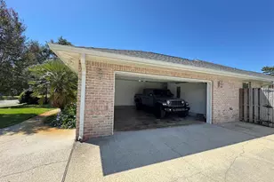 1757 Brooke Beach Dr, Navarre, FL 32566 - Photo 20