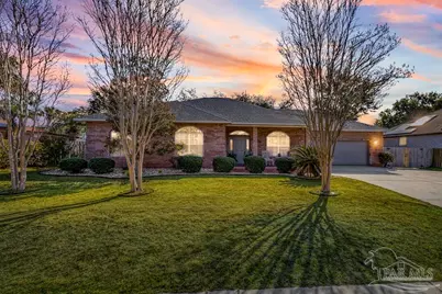 960 Vestavia Way, Gulf Breeze, FL 32563 - Photo 1