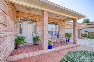 960 Vestavia Way, Gulf Breeze, FL 32563 - Photo 2