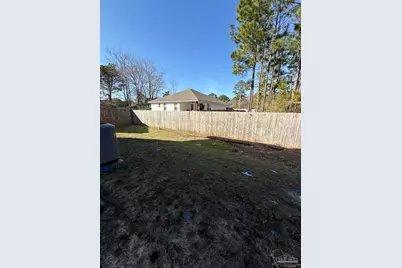 2307 Hadleigh Hills Ct, Navarre, FL 32566 - Photo 12