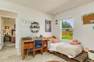 2568 Sutton Pl Dr, Cantonment, FL 32533 - Photo 16