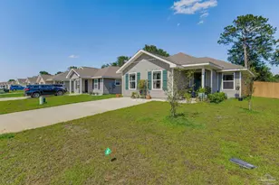 2568 Sutton Pl Dr, Cantonment, FL 32533 - Photo 2