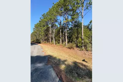 6632 Kensara Dr, Milton, FL 32583 - Photo 2