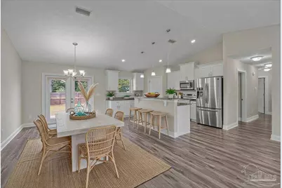 1847 Hondo Trl, Gulf Breeze, FL 32563 - Photo 2