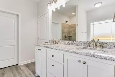 5469 Walker Rd, Milton, FL 32570 - Photo 4