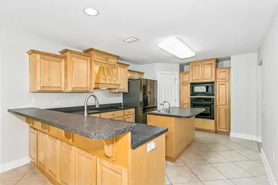 5643 Dunbar Cir, Milton, FL 32583 - Photo 12