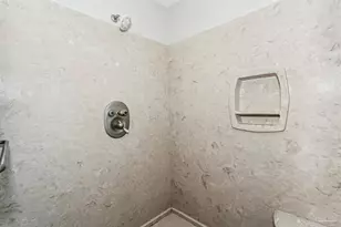 5643 Dunbar Cir, Milton, FL 32583 - Photo 24