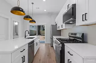 1003 N D St, Pensacola, FL 32501 - Photo 1