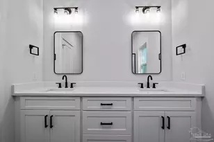 1003 N D St, Pensacola, FL 32501 - Photo 22