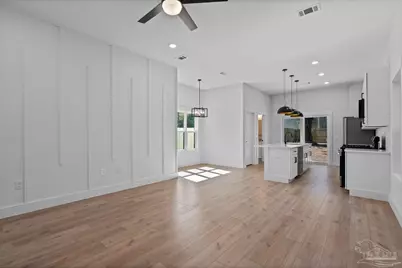 1003 N D St, Pensacola, FL 32501 - Photo 8
