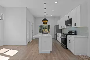 1003 N D St, Pensacola, FL 32501 - Photo 10