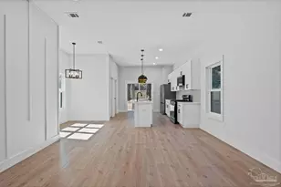 1003 N D St, Pensacola, FL 32501 - Photo 8