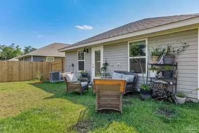 2568 Sutton Place Dr, Cantonment, FL 32533 - Photo 30