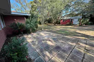 104 Navarre St, Gulf Breeze, FL 32561 - Photo 30