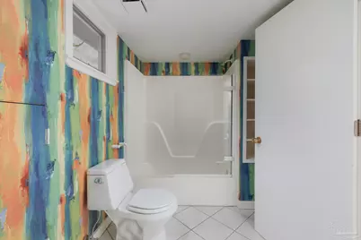 92 Highpoint Dr, Gulf Breeze, FL 32561 - Photo 40