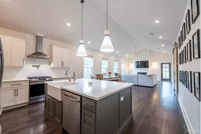 1001 E Cross St #C, Pensacola, FL 32503 - Photo 6