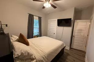 206 Niceville Ave, Niceville, FL 32578 - Photo 2