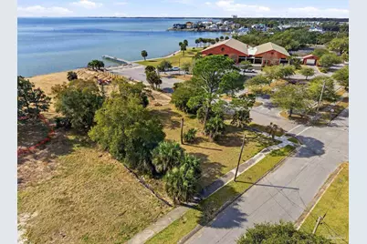 902 S I St, Pensacola, FL 32502 - Photo 12