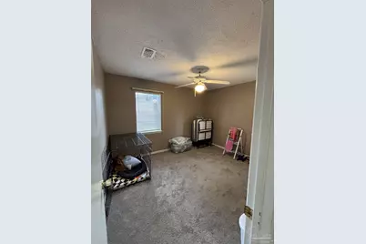 1811 Dewrell Sq, Pensacola, FL 32504 - Photo 2