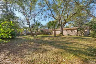 1811 Dewrell Square, Pensacola, FL 32504 - Photo 26