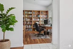 1014 Steel Ct, Milton, FL 32583 - Photo 4