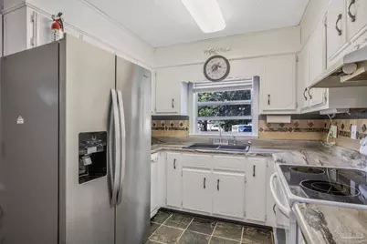 6589 Cedar St, Milton, FL 32570 - Photo 18