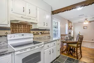 6589 Cedar St, Milton, FL 32570 - Photo 16